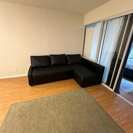 Best Location In Downtown- Walking To Eaton Centre, Nathan Phillips Square, Yonge-Dundas, Ikea,Transit Toronto Kültér fotó
