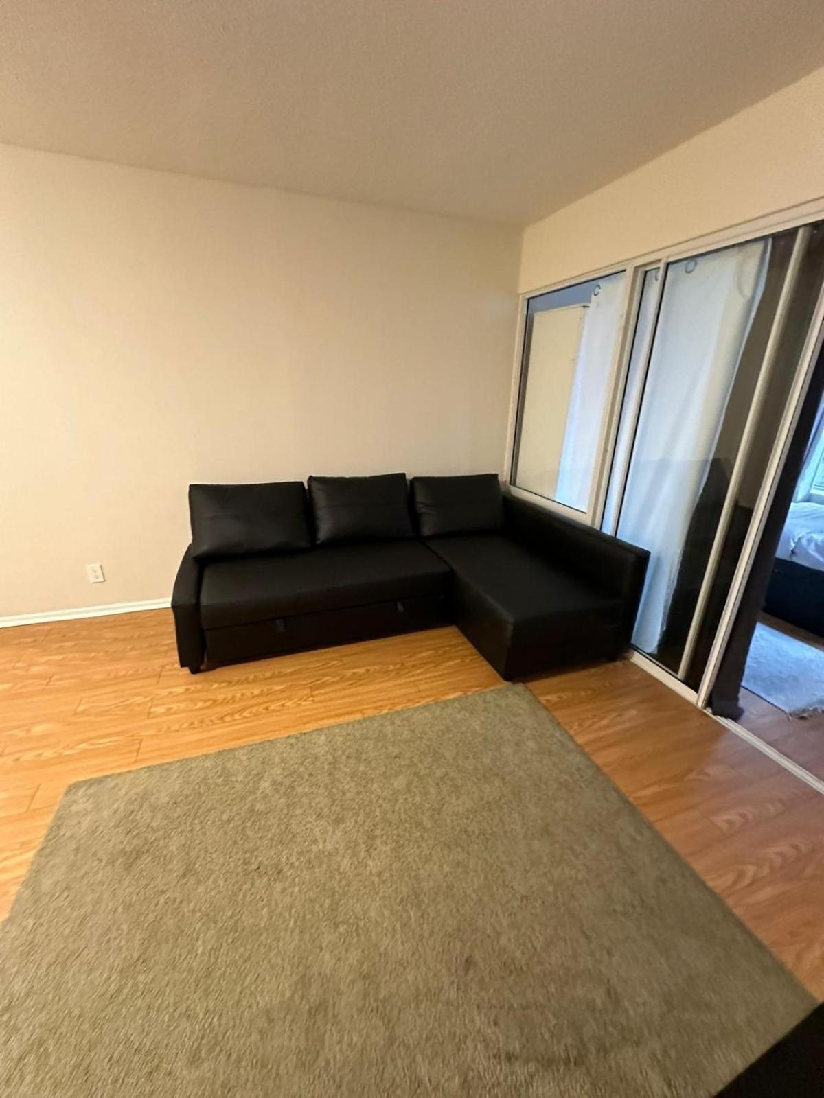 Best Location In Downtown- Walking To Eaton Centre, Nathan Phillips Square, Yonge-Dundas, Ikea,Transit Toronto Kültér fotó